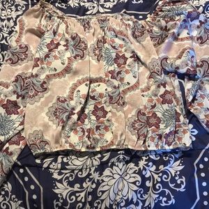 Long sleeve crop top